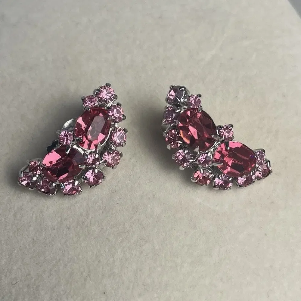 Pink Rhinestone Glass Art Clip On Earrings Silver Tone Crescent Vintage 50s 60s